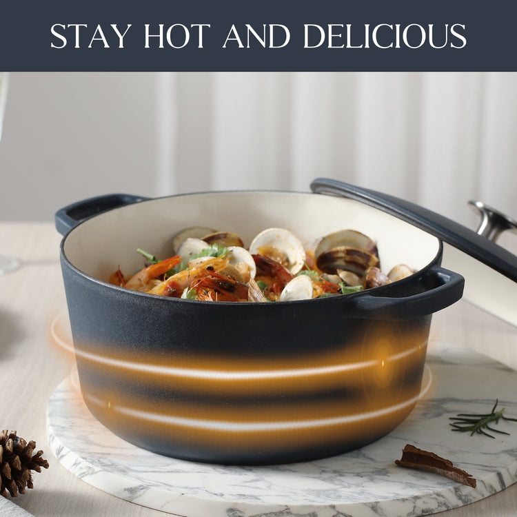 CAROTE 6Qt 搪瓷铸铁荷兰锅带盖，烤箱安全温度高达 500°F，铸铁锅宽而平坦的烹饪表面配有大手柄金属旋钮，锁住营养且易于清洁，蓝色